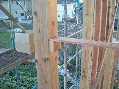笠木受材
