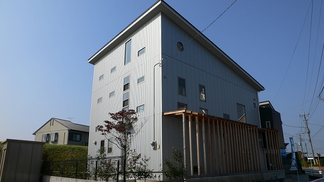 風の透る家、完成128